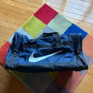 VTG Nike Duffel Bag Brasilia Gym Large Blue Swoosh Athetic Sports Travel